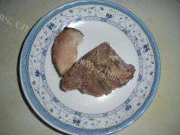 家常菜腊肉荷兰豆做法图解2)