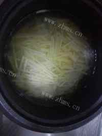 独特的醋溜土豆丝做法图解1)