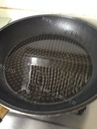 口感不错的蚝油茄子做法图解4)