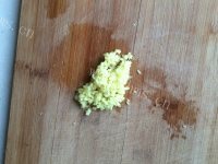 美味的荠菜饺子做法图解3)