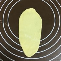 咸甜适中的金钱卷面包做法图解8)