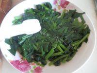 味道不错的凉拌菠菜做法图解5)