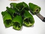 美味的青椒揣肉做法图解2)