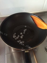 家常菜红烧排骨做法图解4)