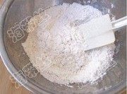 自制熏衣草司康做法图解2)