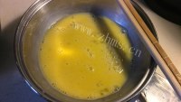 家常木耳炒鸡蛋做法图解3)