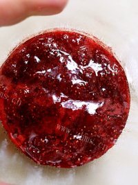 诱人的草莓酱做法图解6)