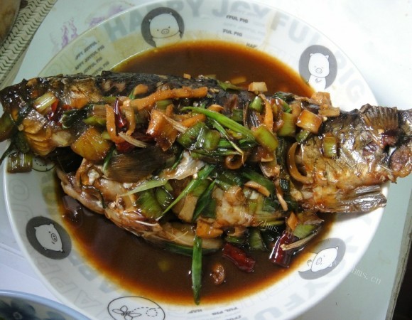 特色美食红烧鲫鱼