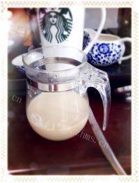 适量自制奶茶做法图解3)