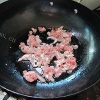 好吃的莴笋肉丝做法图解2)