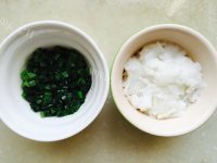 美味的青菜鳕鱼粥做法图解6)