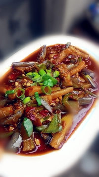 家常菜鱼香茄子