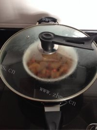 热腾腾的豉汁蒸排骨做法图解7)