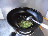 家常菜虾皮烧冬瓜做法图解3)