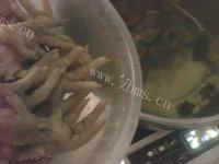 常吃不腻的卤鸡爪做法图解5)