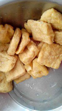 美味的豆腐煲做法图解2)