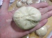 自制Baby熊面包做法图解4)