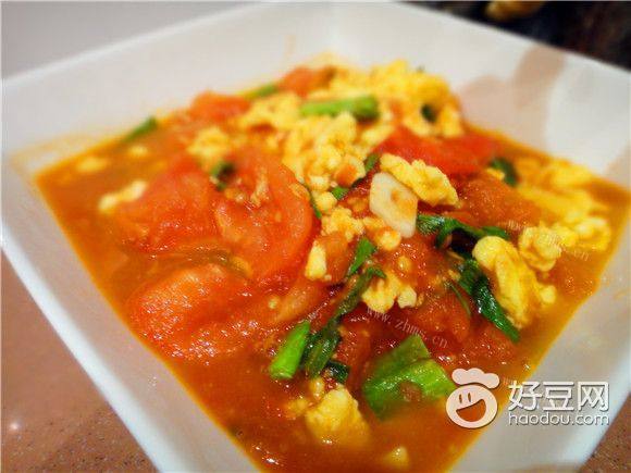 西红柿青蒜炒鸡蛋