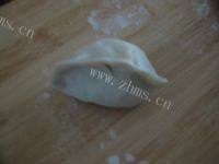口味极佳的三鲜馅水饺做法图解10)