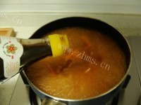 美味的平菇酸辣汤做法图解9)