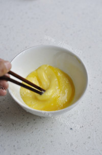 香气浓郁的西红柿打卤面做法图解2)