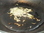 美味的蚝油炒面做法图解4)