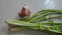 家常菜芹菜肉末做法图解1)