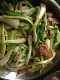 家庭荞头肉片做法图解8)