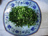 特色韭菜煎蛋饼做法图解2)