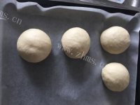 自制椰蓉小餐包做法图解8)