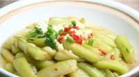 美味的鱼香茄子煲做法图解5)