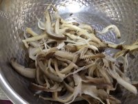 蘑菇炒饭做法图解1)
