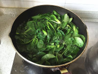 特色虾仁青菜饺子做法图解7)