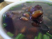 美味的黑豆排骨汤