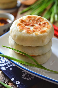 好吃的韭菜粉丝鸡蛋饼做法图解15)