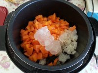 好吃的桃胶银耳糖水做法图解4)