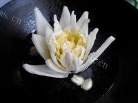 家常菜莲花白菜做法图解5)
