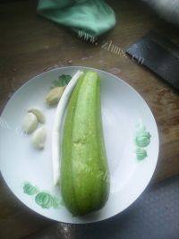 DIY-清炒虾皮西葫芦做法图解1)