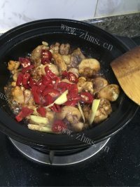 香喷喷的黄焖鸡米饭做法图解5)