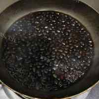 营养的韩式酱黑豆的做法图解三