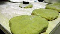 香喷喷的红薯饼做法图解5)