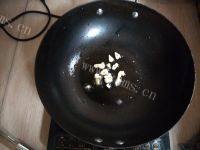家常菜瘦肉炒荷兰豆做法图解4)