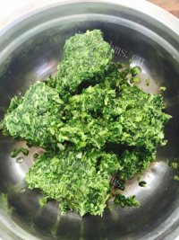 简易的芹菜馅饺子做法图解5)