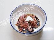 家常菜肉丝炒素鸡做法图解1)