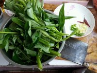 色味俱佳的清炒空心菜做法图解1)