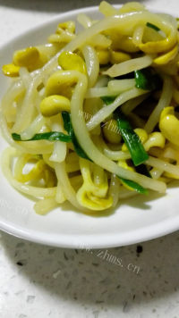 家常菜清炒黄豆芽