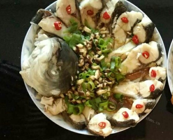 色香味俱全的孔雀开屏鱼