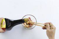 酸辣手撕包菜做法图解1)