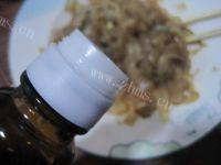 味道不错的凉拌海蜇皮做法图解11)