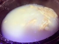 美味的龙骨花胶汤做法图解10)